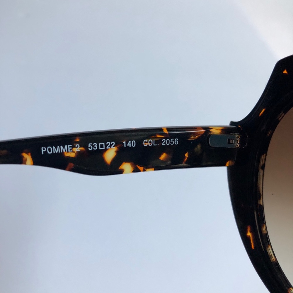 Large Round Tortoise Shell Sunglasses - image 7